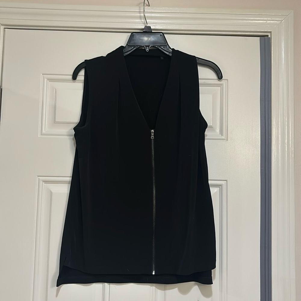 Tahari Small Women’s shirt